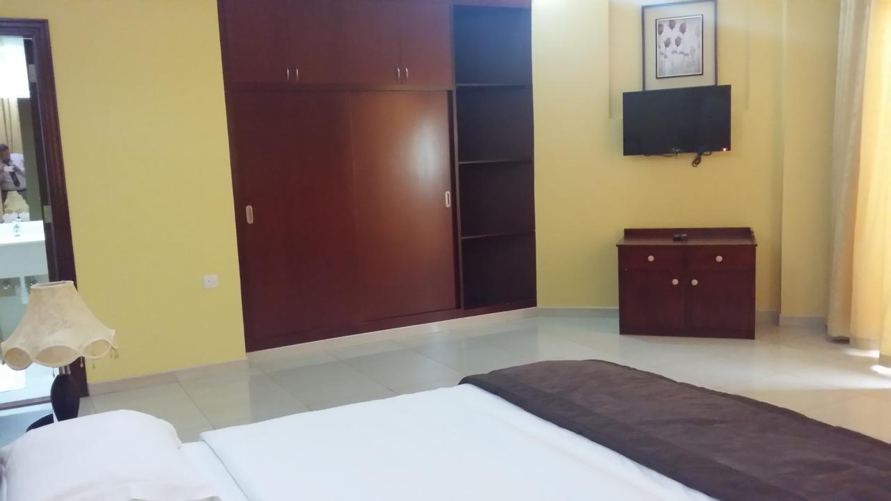 فندق اريانا البريمي المظهر الخارجي الصورة